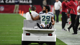 Earl Thomas Is Why Le'Veon Bell Holds Out
